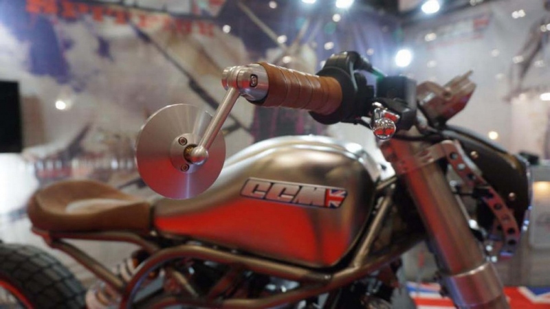 CCM Spitfire: flat-track od Skunkwerx - 11 - 1 CCM Spitfire11