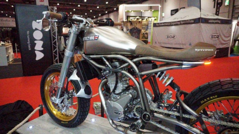 CCM Spitfire: flat-track od Skunkwerx - 14 - 1 CCM Spitfire14