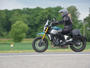 Test CFMOTO 700CL-X Adventure: scrambler z Číny