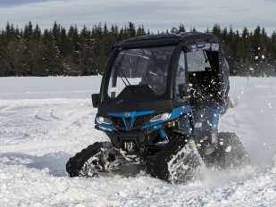 Test CFMOTO Gladiator X1000: se zimní výbavou