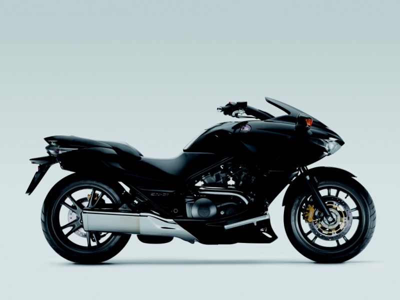 Honda DN-01: mimozemšťan - 8 - DN11