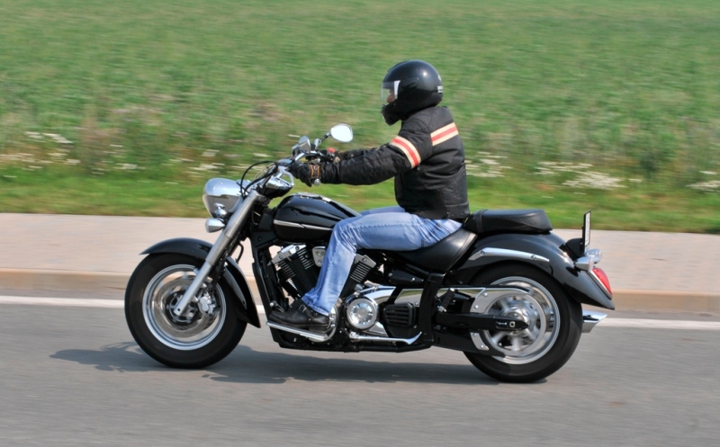 Test Yamaha XVS 1300A Midnight Star - 3 - DS650 DS65005