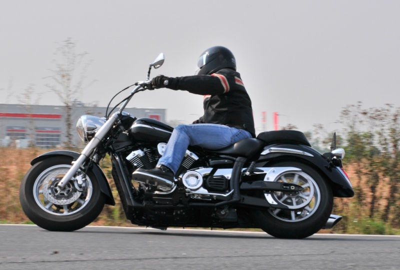 Test Yamaha XVS 1300A Midnight Star - 16 - DS650 DS65018