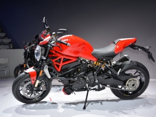 Ducati Monster 1200 R 2016: fotogalerie z představení