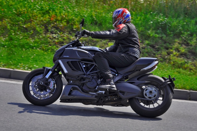 Test Ducati Diavel Carbon - 6 - Diavel16