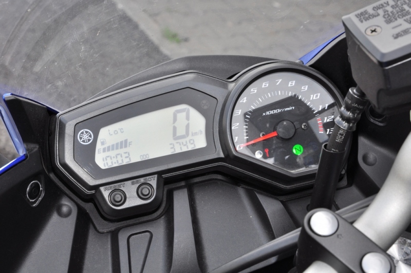 Yamaha XJ6 Diversion F v testu - 13 - DiversionF01