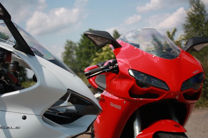 Test Ducati Panigale 899: napravený zlý muž - 32 - Ducati Panigale 899 Ducati 899 Panigale25