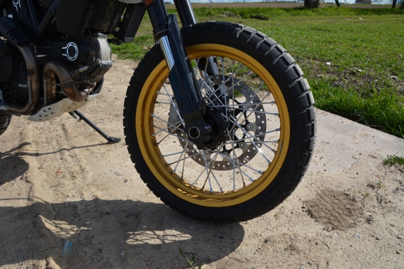 Test Ducati Scrambler Desert Sled: do města i na polní cestu - 28 - 1 Ducati Desert Sled test (19)