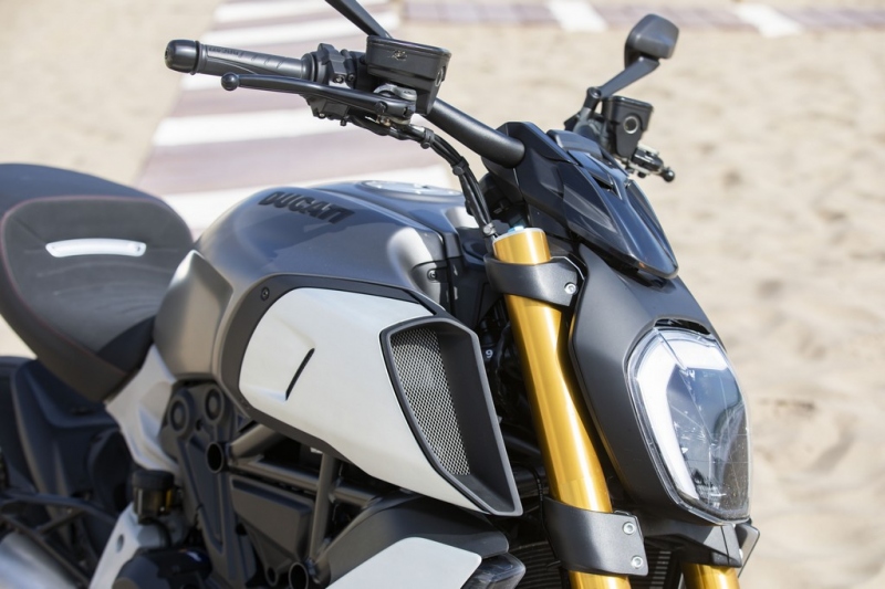 Test Ducati Diavel 1260 S: jízda s ďáblem - 5 - 1 Ducati Diavel 1260 S test (22)