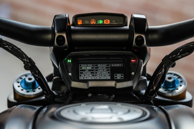Test Ducati Diavel 1260 S: jízda s ďáblem - 36 - 1 Ducati Diavel 1260 S test (9)