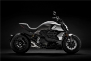 1 Ducati Diavel 1260 (2)