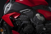1 Ducati Diavel V4 2023 (12)