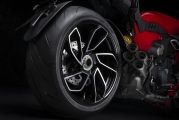 1 Ducati Diavel V4 2023 (8)