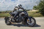 1 Ducati Diavel V4 test (10)