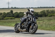 2 Ducati Diavel V4 test (41)