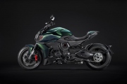 1 Ducati Diavel for Bentley (8)