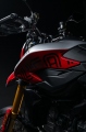 1 Ducati Hypermotard V2 SP 100 (8)