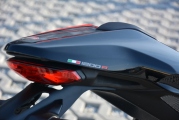 1 Ducati Monster 1200 R 2016 test05