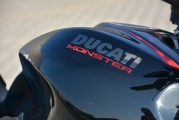 1 Ducati Monster 1200 R 2016 test06