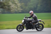 3 Ducati Monster 1200 R 2016 test44
