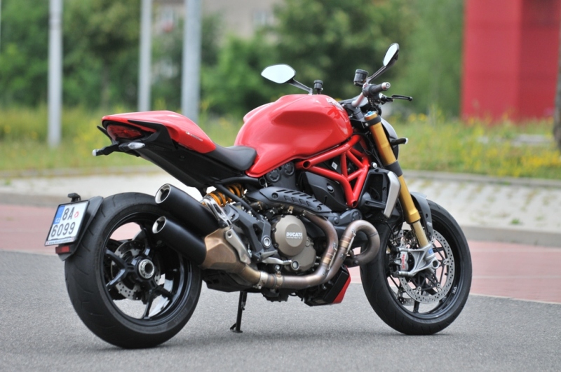 Test Ducati Monster 1200 S: nejlepší Monster všech dob - 8 - 1 Ducati Monster 1200 S03