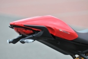 1 Ducati Monster 1200 S07