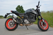1 Ducati Monster 2021 test (16)