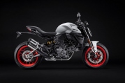 1 Ducati Monster 2026 (1)