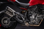 1 Ducati Monster 2026 (2)