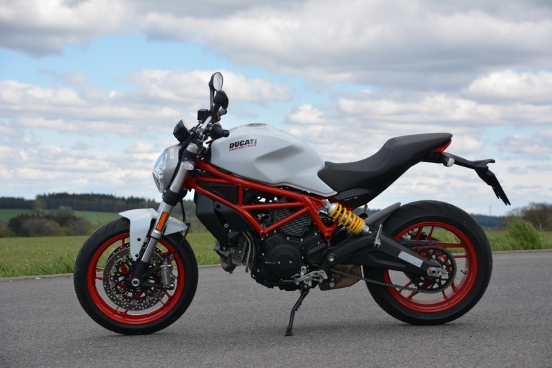 Test Ducati Monster 797: mrštná příšerka - 13 - 1 Ducati Monster 797 test (23)