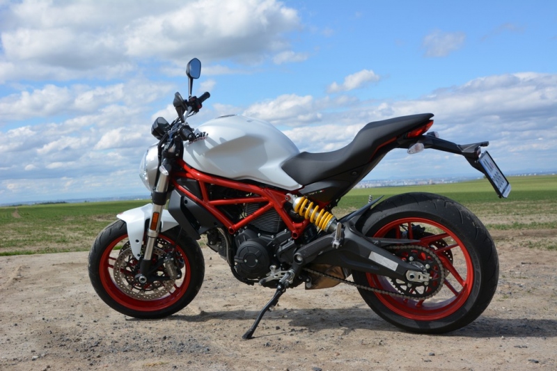Test Ducati Monster 797: mrštná příšerka - 2 - 1 Ducati Monster 797 test (30)