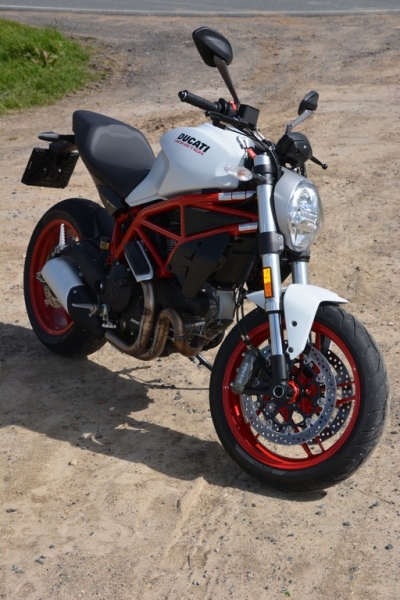 Test Ducati Monster 797: mrštná příšerka - 15 - 1 Ducati Monster 797 test (34)