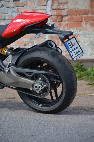 Test Ducati Monster 821: Kdo potřebuje víc? - 9 - 1 Ducati Monster 821 test12
