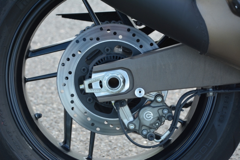 Test Ducati Monster 821: Kdo potřebuje víc? - 34 - 3 Ducati Monster 821 test39