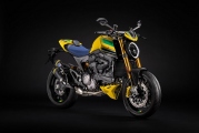 1 Ducati Monster Ayrton Senna (3)