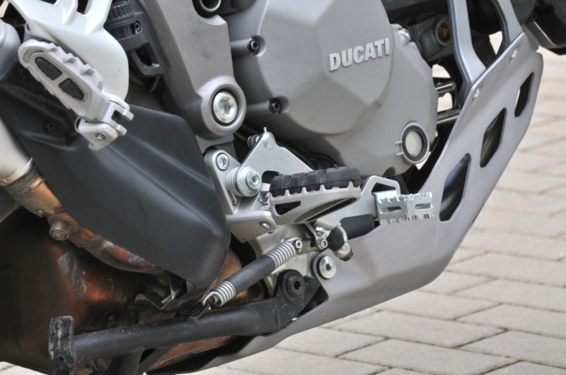 Test Ducati Multistrada 1200 Enduro: jen pro chlapy - 31 - 1 Ducati Multistrada 1200 Enduro test11
