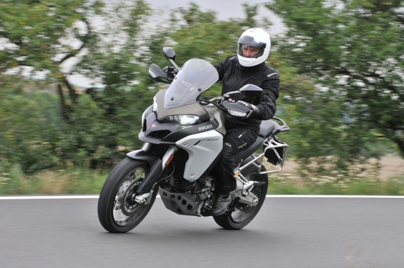 Test Ducati Multistrada 1200 Enduro: jen pro chlapy - 16 - 3 Ducati Multistrada 1200 Enduro test37