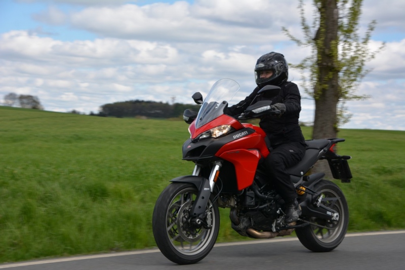 Test Ducati Multistrada 950: mrštné sportovní endurko - 12 - 1 Ducati Multistrada 950 test32