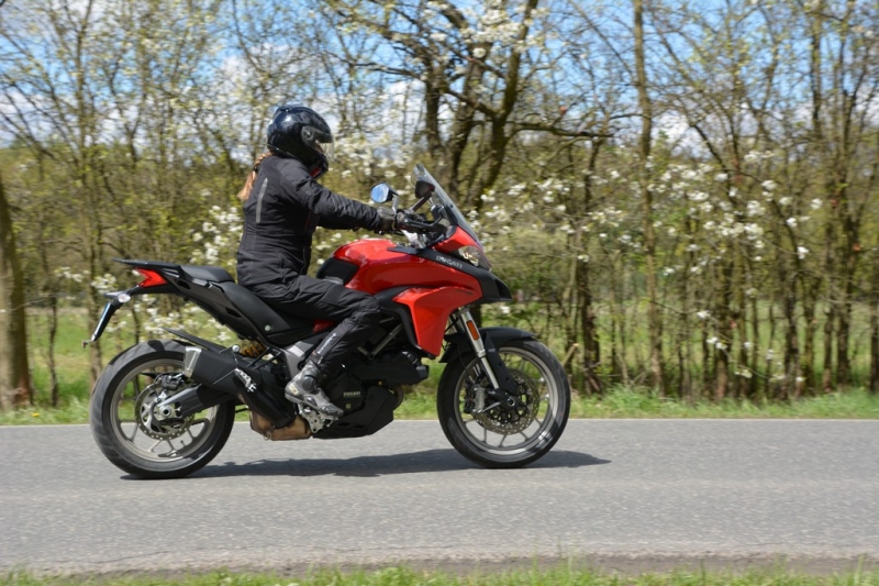 Test Ducati Multistrada 950: mrštné sportovní endurko - 20 - 1 Ducati Multistrada 950 test33