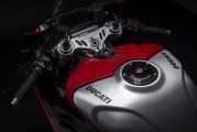 1 Ducati Panigale V4 SP2 30 Anniversario 916 (6)