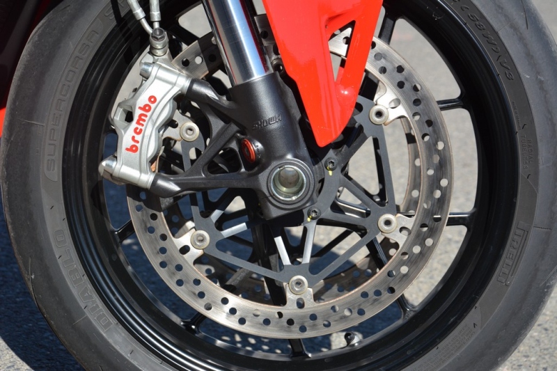 Test Ducati Panigale V4: peklo na zemi - 16 - 1 Ducati Panigale V4 test (20)