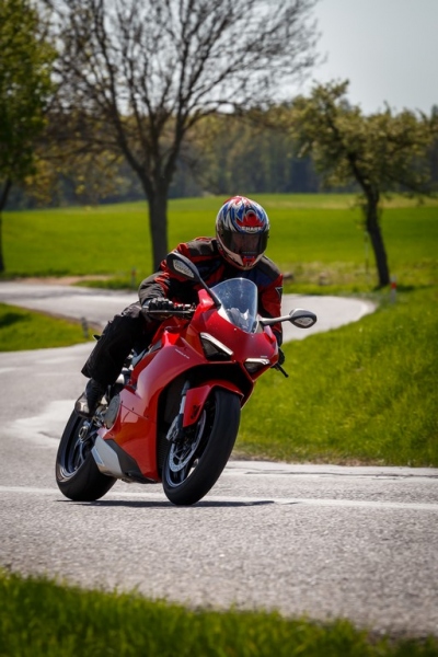 Test Ducati Panigale V4: peklo na zemi - 19 - 1 Ducati Panigale V4 test (36)