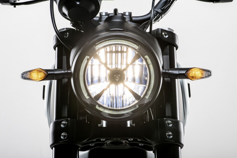 Ducati Scrambler 1100 Dark PRO: připraven pro stavbu - 23 - 1 Ducati Scrambler 1100 Dark PRO (2)