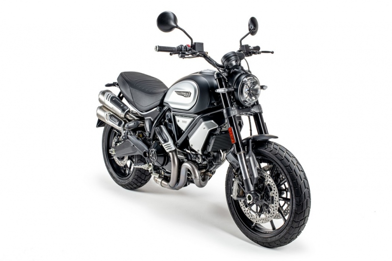 Ducati Scrambler 1100 Dark PRO: připraven pro stavbu - 8 - 1 Ducati Scrambler 1100 Dark PRO (12)