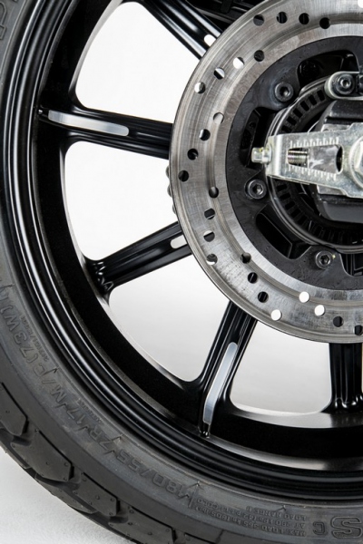 Ducati Scrambler 1100 Dark PRO: připraven pro stavbu - 26 - 1 Ducati Scrambler 1100 Dark PRO (9)