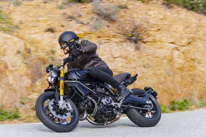 Ducati Scrambler 1100 Pro a Sport Pro: s novým výfukem - 3 - 1 Ducati Scrambler 1100 Sport PRO (6)