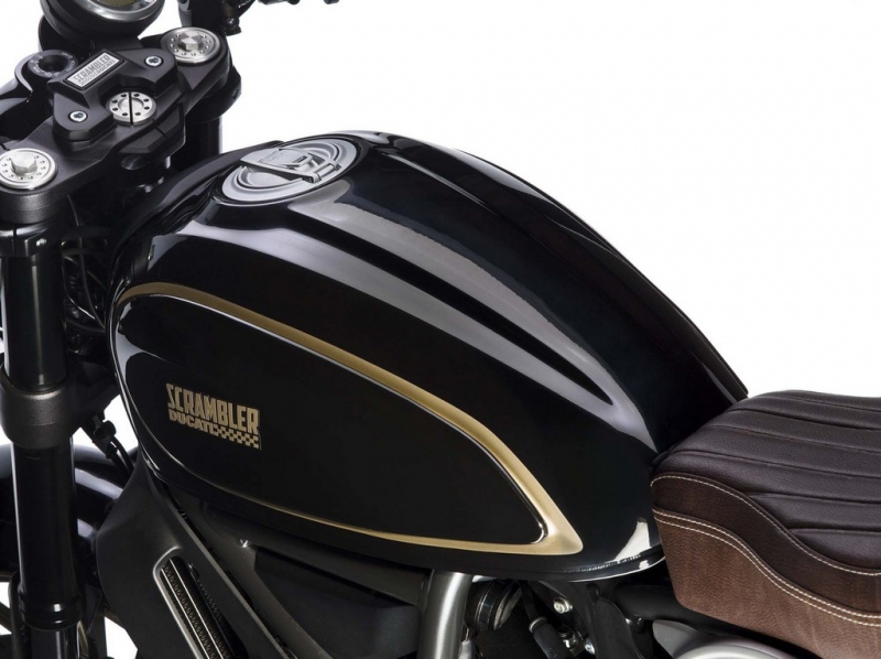 Ducati Scrambler Cafe Racer: decentní stylovka - 15 - 1 Ducati Scrambler Cafe Racer23