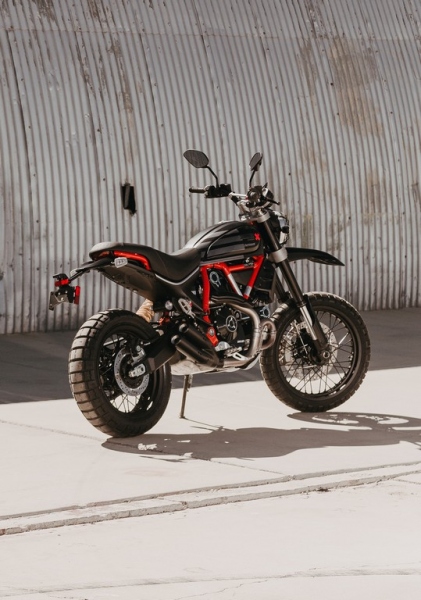 Ducati Scrambler Desert Sled 800: limitovaná edice Fasthouse - 5 - 1 Ducati Scrambler Desert Sled 800 FastHouse (2)