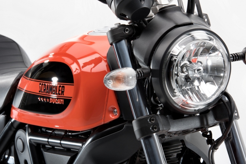 Ducati Scrambler Sixty2: stylová motorka - 21 - 1 Ducati Sixty2 Scrambler02