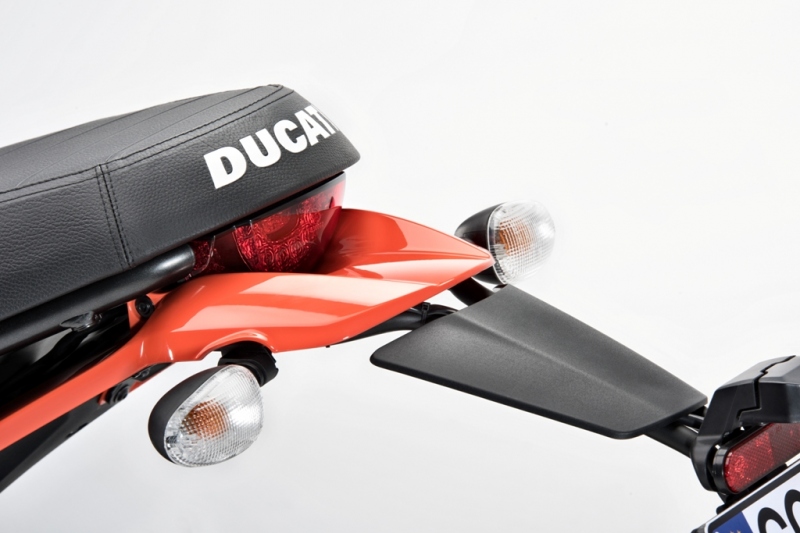Ducati Scrambler Sixty2: stylová motorka - 16 - 1 Ducati Sixty2 Scrambler08